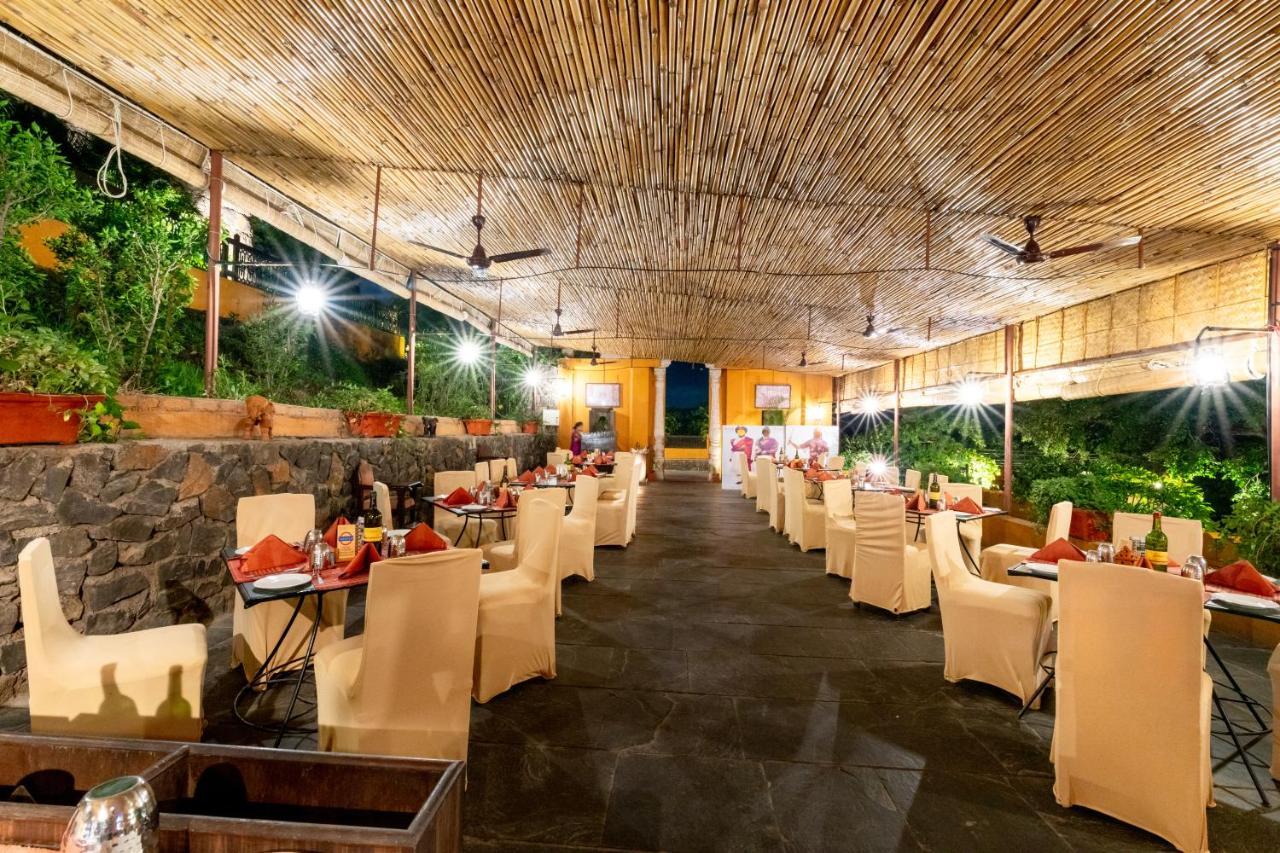 泽哈葛堡酒店 Sasvad 外观 照片