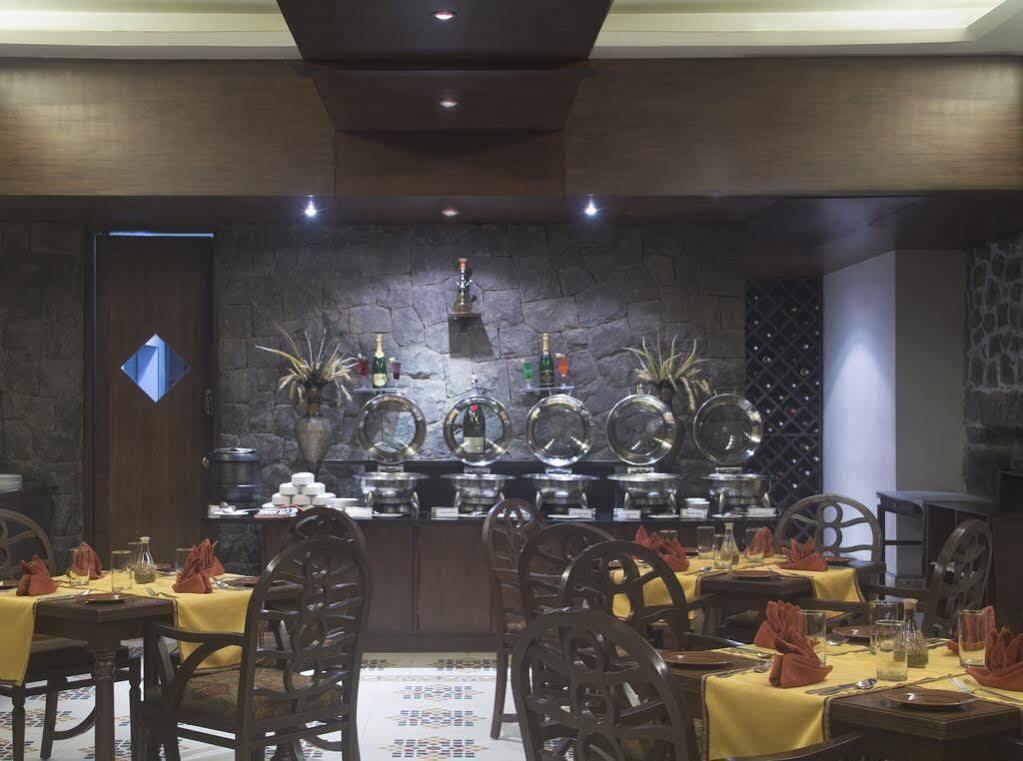 泽哈葛堡酒店 Sasvad 外观 照片